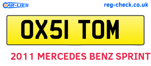 OX51TOM are the vehicle registration plates.