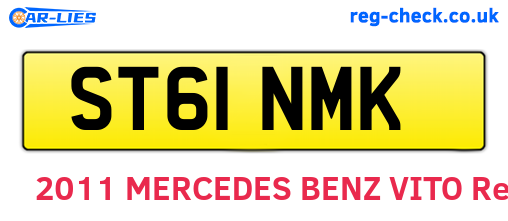 ST61NMK are the vehicle registration plates.