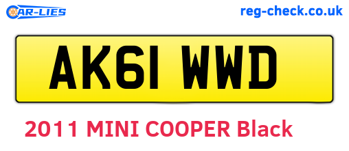 AK61WWD are the vehicle registration plates.