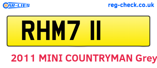 RHM711 are the vehicle registration plates.