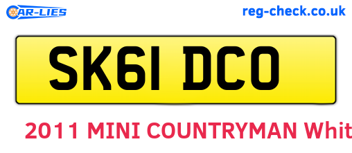 SK61DCO are the vehicle registration plates.