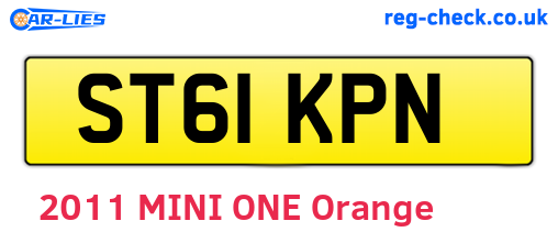 ST61KPN are the vehicle registration plates.