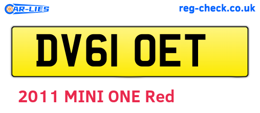 DV61OET are the vehicle registration plates.
