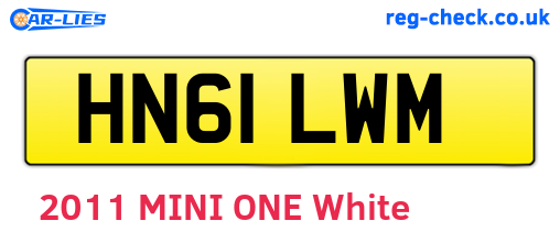 HN61LWM are the vehicle registration plates.