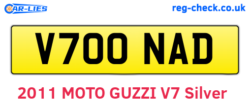 V700NAD are the vehicle registration plates.