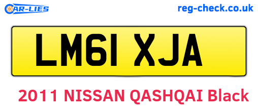 LM61XJA are the vehicle registration plates.