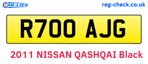 R700AJG are the vehicle registration plates.