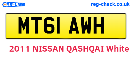 MT61AWH are the vehicle registration plates.