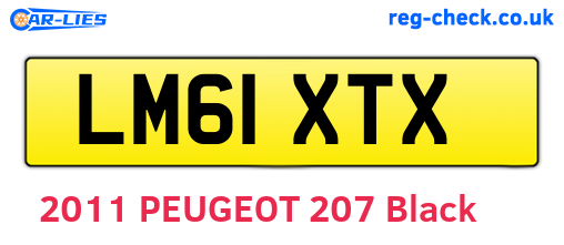 LM61XTX are the vehicle registration plates.