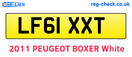 LF61XXT are the vehicle registration plates.