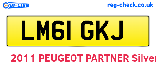 LM61GKJ are the vehicle registration plates.