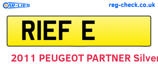 R1EFE are the vehicle registration plates.