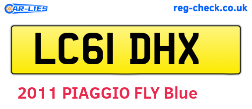 LC61DHX are the vehicle registration plates.