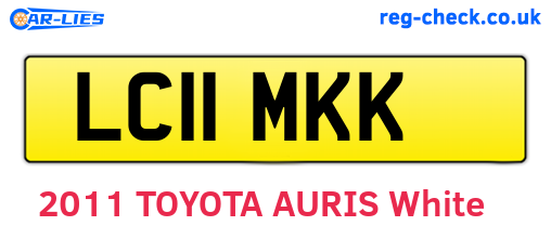 LC11MKK are the vehicle registration plates.