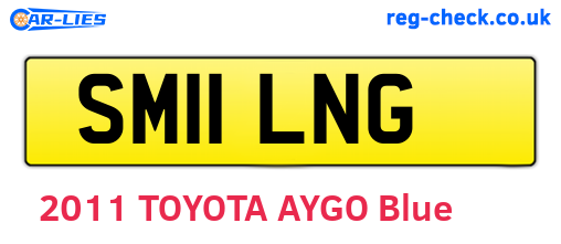SM11LNG are the vehicle registration plates.