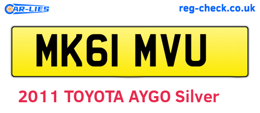 MK61MVU are the vehicle registration plates.