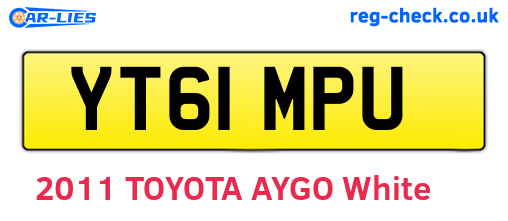 YT61MPU are the vehicle registration plates.