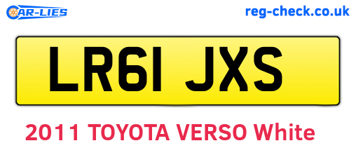 LR61JXS are the vehicle registration plates.