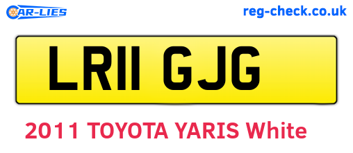 LR11GJG are the vehicle registration plates.