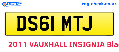 DS61MTJ are the vehicle registration plates.