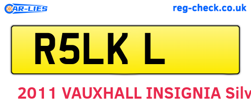 R5LKL are the vehicle registration plates.