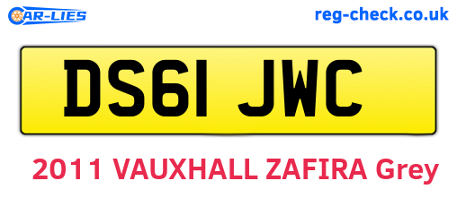 DS61JWC are the vehicle registration plates.