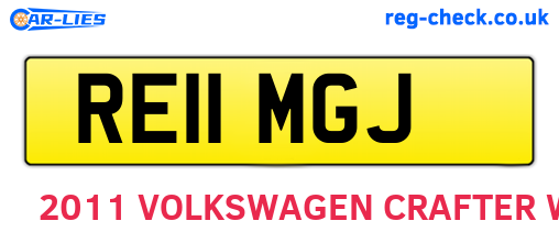 RE11MGJ are the vehicle registration plates.