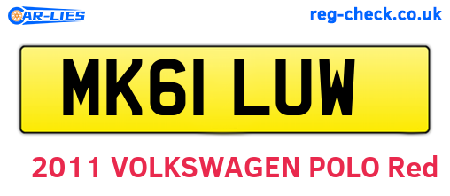 MK61LUW are the vehicle registration plates.