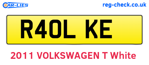 R40LKE are the vehicle registration plates.