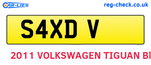 S4XDV are the vehicle registration plates.
