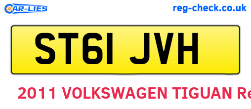 ST61JVH are the vehicle registration plates.
