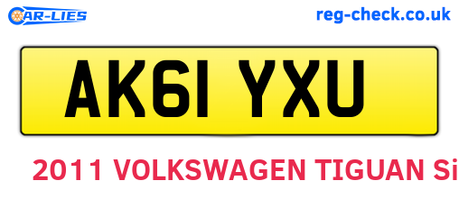 AK61YXU are the vehicle registration plates.