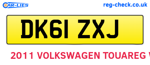 DK61ZXJ are the vehicle registration plates.