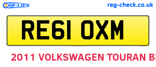 RE61OXM are the vehicle registration plates.
