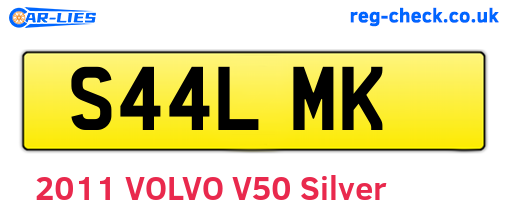 S44LMK are the vehicle registration plates.