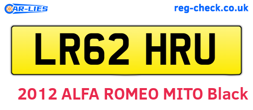 LR62HRU are the vehicle registration plates.