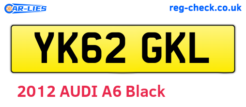 YK62GKL are the vehicle registration plates.