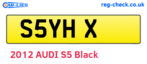 S5YHX are the vehicle registration plates.