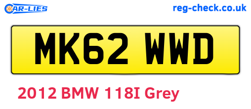 MK62WWD are the vehicle registration plates.
