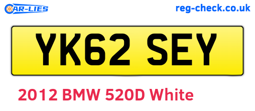 YK62SEY are the vehicle registration plates.