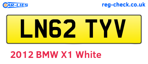 LN62TYV are the vehicle registration plates.