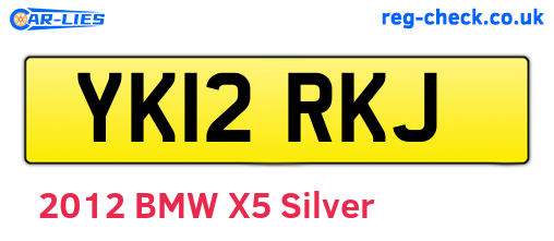YK12RKJ are the vehicle registration plates.