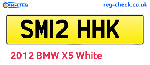 SM12HHK are the vehicle registration plates.