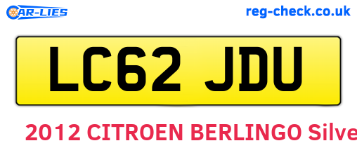 LC62JDU are the vehicle registration plates.