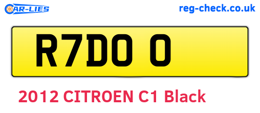 R7DOO are the vehicle registration plates.
