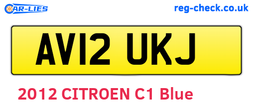 AV12UKJ are the vehicle registration plates.