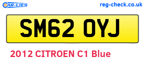 SM62OYJ are the vehicle registration plates.
