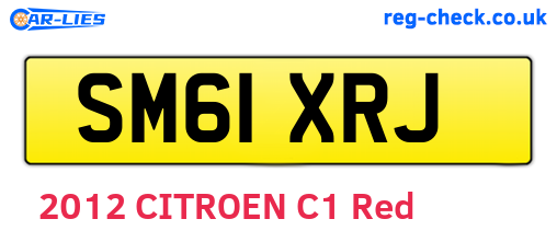 SM61XRJ are the vehicle registration plates.