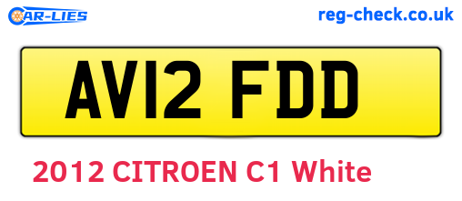AV12FDD are the vehicle registration plates.