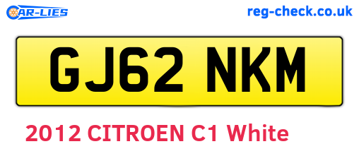 GJ62NKM are the vehicle registration plates.